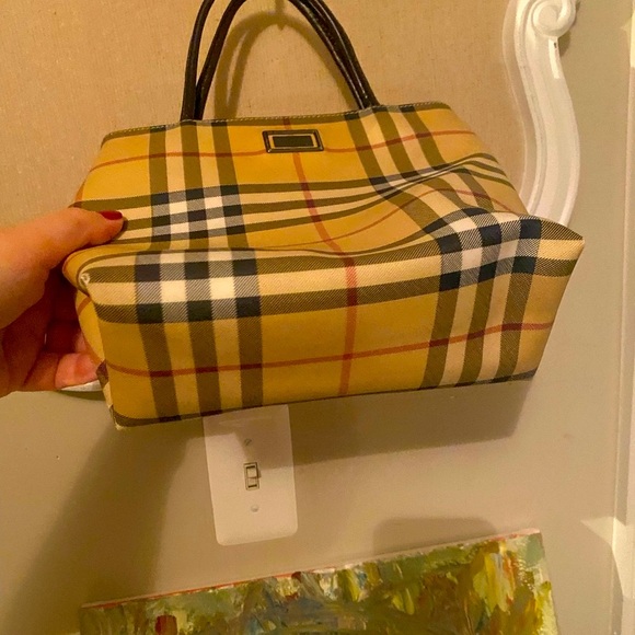 Burberry Mini Bag - Picture 5 of 7